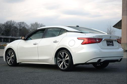 Pearl White 2017 Nissan Maxima 3.5 SL