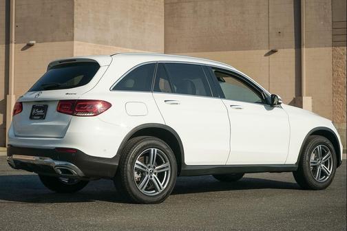 Polar White 2022 Mercedes-Benz GLC 300 4MATIC