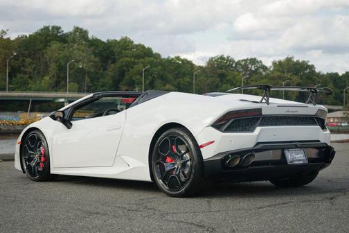 2018 Lamborghini Huracan LP580-2S