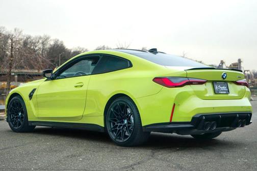 2022 BMW M4 Base