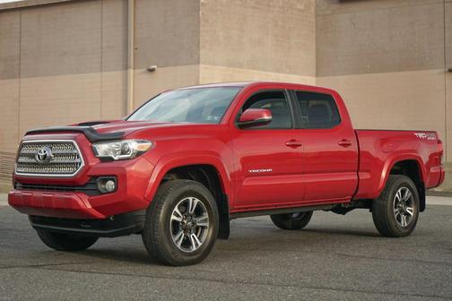 2017 Toyota Tacoma TRD Sport
