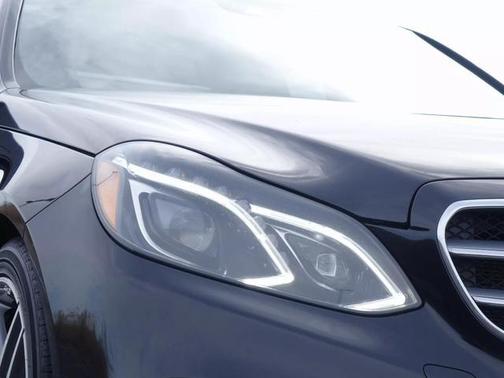 2016 Mercedes-Benz E-Class 4MATIC