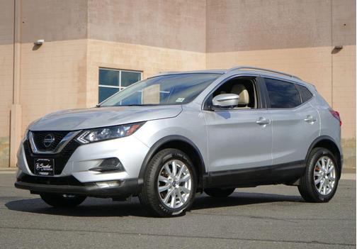 2020 Nissan Rogue Sport SV