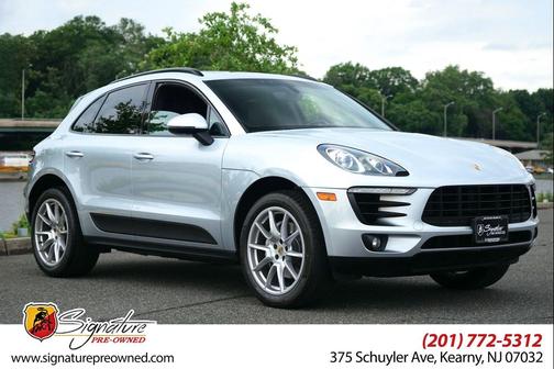 Rhodium Silver Metallic 2016 Porsche Macan Macan S