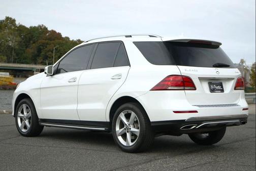 2019 Mercedes-Benz GLE 400 Base 4MATIC