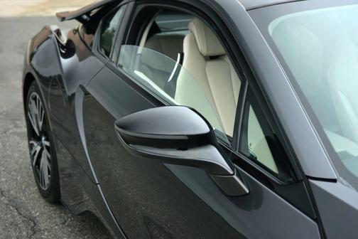 2016 BMW i8 Coupe 2D