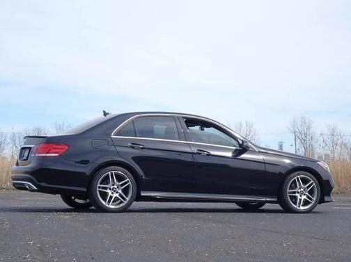 Black 2016 Mercedes-Benz E-Class 4MATIC