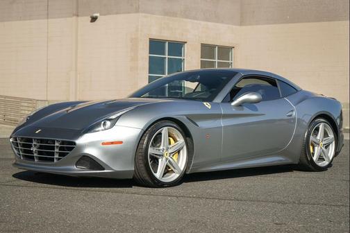 Grigio Silverstone Metallic 2017 Ferrari California T