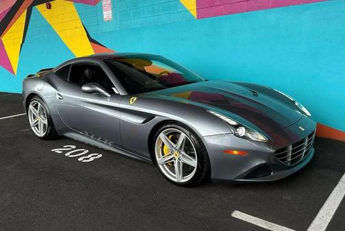 Grigio Silverstone Metallic 2017 Ferrari California T