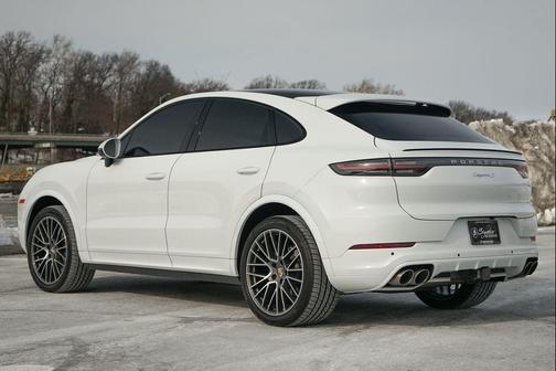 2020 Porsche Cayenne S