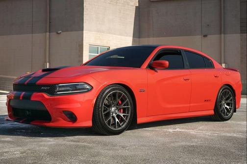 2016 Dodge Charger SRT 392