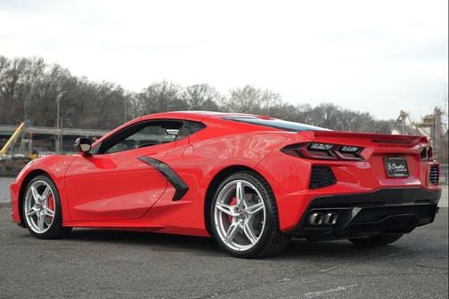 Torch Red 2022 Chevrolet Corvette Stingray w/2LT
