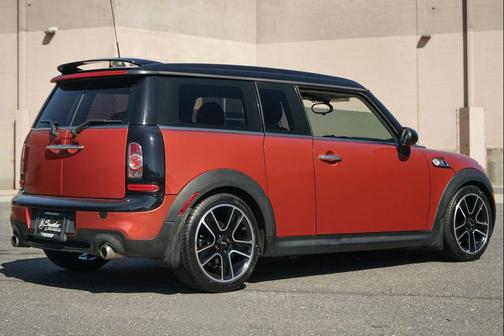 Spice Orange Metallic 2014 MINI Clubman Cooper S
