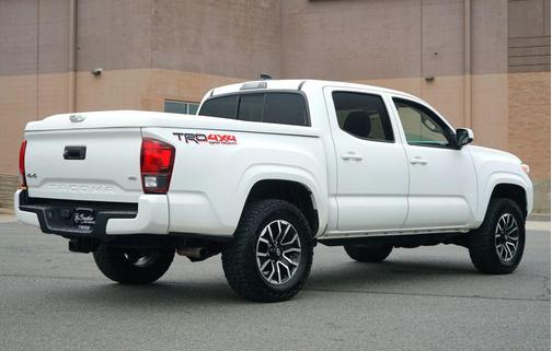 2020 Toyota Tacoma SR