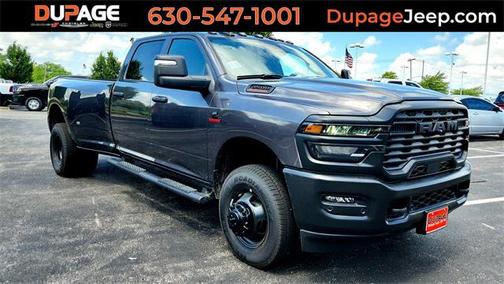 2025 RAM 3500 Tradesman Crew Cab 4x4 8' Box