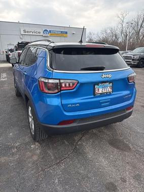 Laser Blue Pearlcoat 2022 Jeep Compass Limited