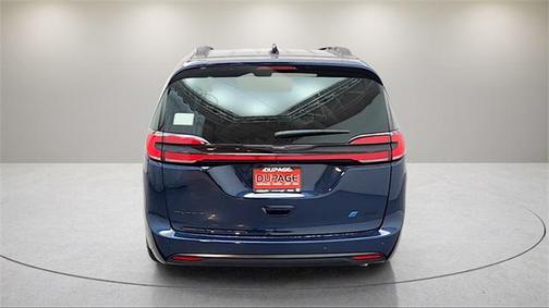 2025 Chrysler Pacifica Hybrid Premium S Appearance Pkg