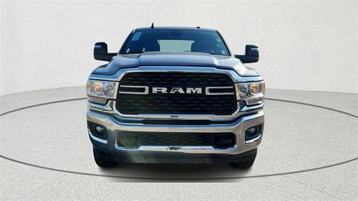 2024 RAM 2500 Big Horn Crew Cab 4x4 8' Box