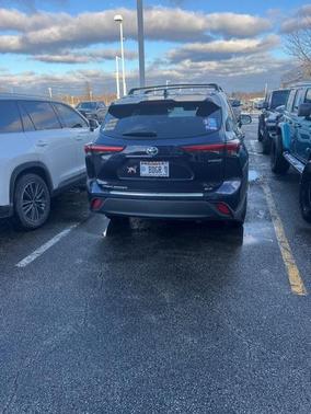 2020 Toyota Highlander Hybrid XLE