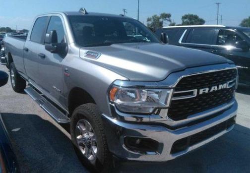 2023 RAM 2500 Big Horn Crew Cab 4x4 8' Box
