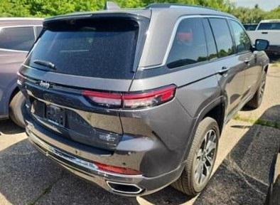 2022 Jeep Grand Cherokee Overland