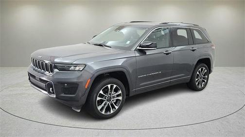 2022 Jeep Grand Cherokee Overland