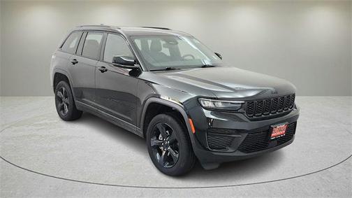2022 Jeep Grand Cherokee Altitude