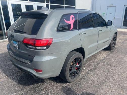 Sting-Gray Clearcoat 2019 Jeep Grand Cherokee SRT