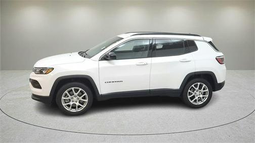2024 Jeep Compass Latitude Lux