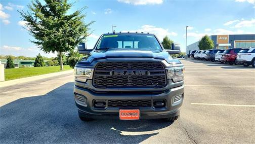 2024 RAM 2500 Tradesman Crew Cab 4x4 8' Box