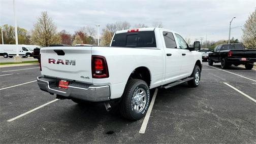2025 RAM 2500 Tradesman Crew Cab 4x4 6'4' Box