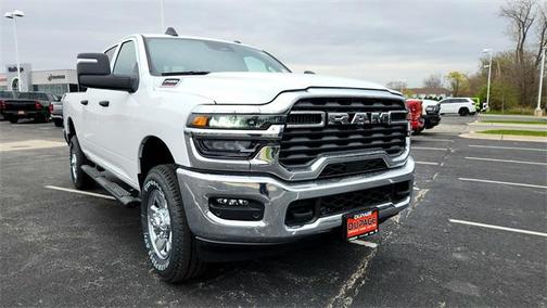 2025 RAM 2500 Tradesman Crew Cab 4x4 6'4' Box