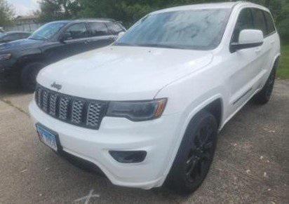 2022 Jeep Grand Cherokee Laredo