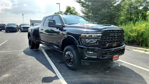 2025 RAM 3500 Limited Mega Cab 4x4 6'4' Box