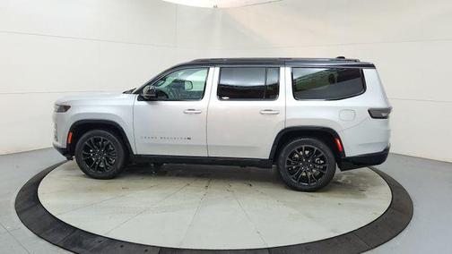 Silver Zynith 2026 Jeep Grand Wagoneer Summit Reserve 4x4