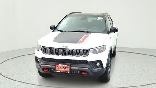 Bright White Clearcoat 2026 Jeep Compass Trailhawk