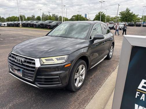 Gray 2018 Audi Q5 2.0T Premium