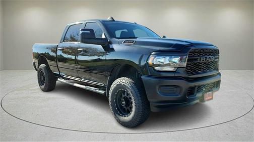 2023 RAM 2500 Tradesman Crew Cab 4x4 6'4' Box