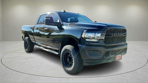 2023 RAM 2500 Tradesman Crew Cab 4x4 6'4' Box