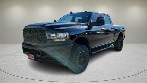 2023 RAM 2500 Tradesman Crew Cab 4x4 6'4' Box