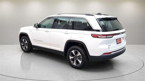 2022 Jeep Grand Cherokee 4xe Base