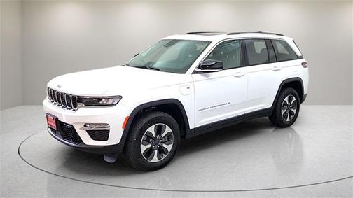 2022 Jeep Grand Cherokee 4xe Base