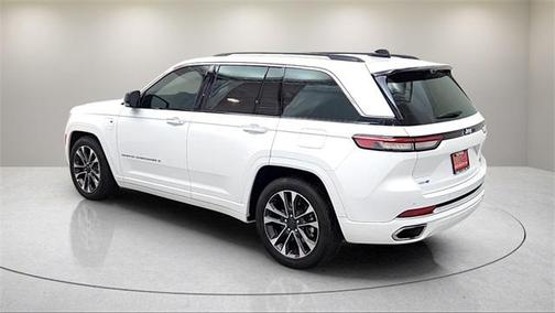 2023 Jeep Grand Cherokee 4xe Overland