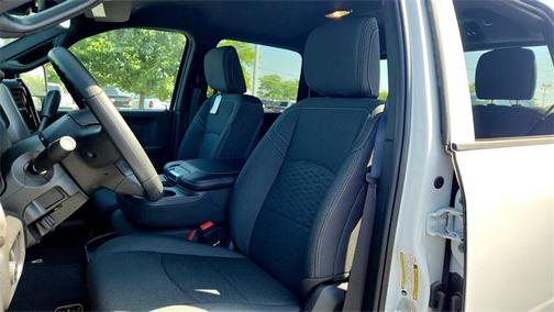 2025 RAM 3500 Tradesman Crew Cab 4x4 8' Box