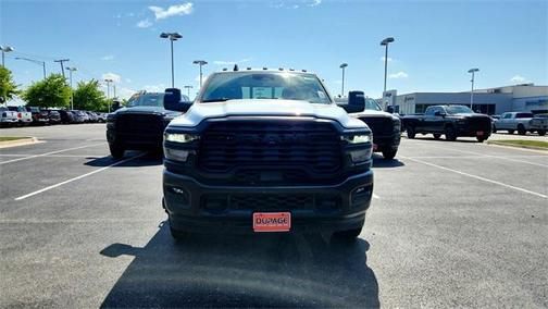 2025 RAM 3500 Tradesman Crew Cab 4x4 8' Box