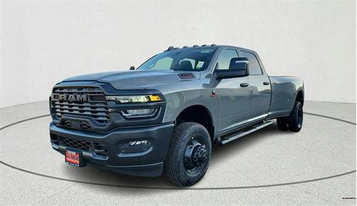 2026 RAM 3500 Tradesman Crew Cab 4x4 8' Box