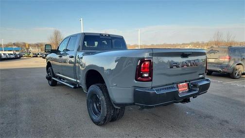 2026 RAM 3500 Tradesman Crew Cab 4x4 8' Box