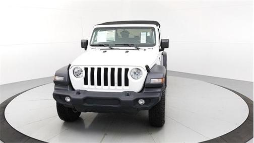 Photo 2 of 19 of 2020 Jeep Wrangler Sport
