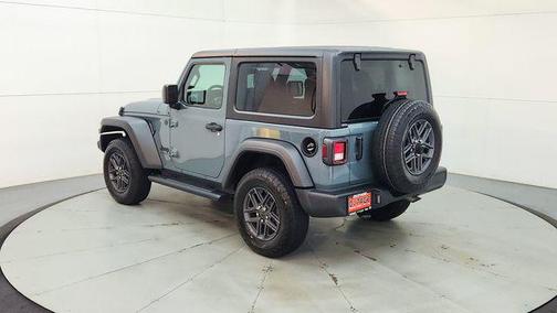 Anvil Clearcoat 2025 Jeep Wrangler Sport S