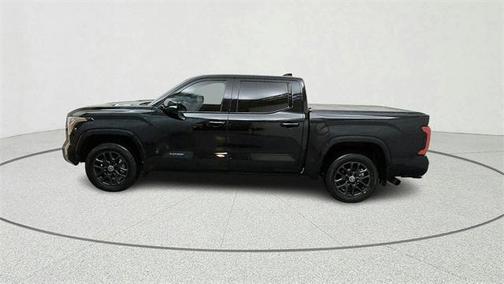 2023 Toyota Tundra Hybrid Platinum
